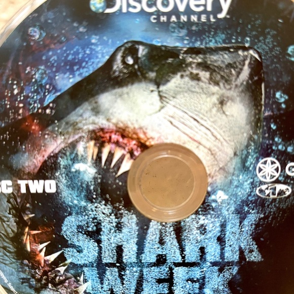 Shark Week DVD - Picture 3 of 3